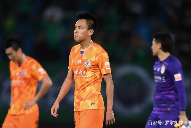 布伦森38分尼克斯力克76人 老鹰送公牛3连败