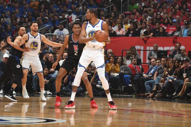 怀特38分塔图姆20+11 绿军力克热火大比分3-1